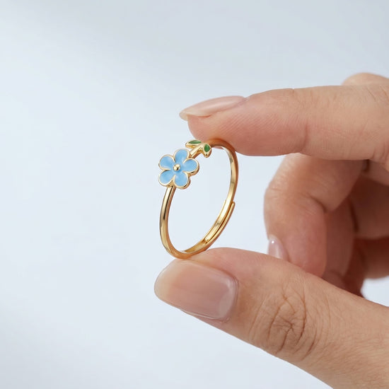 Video: Anello fiore regolabile placcato oro 18K indossato