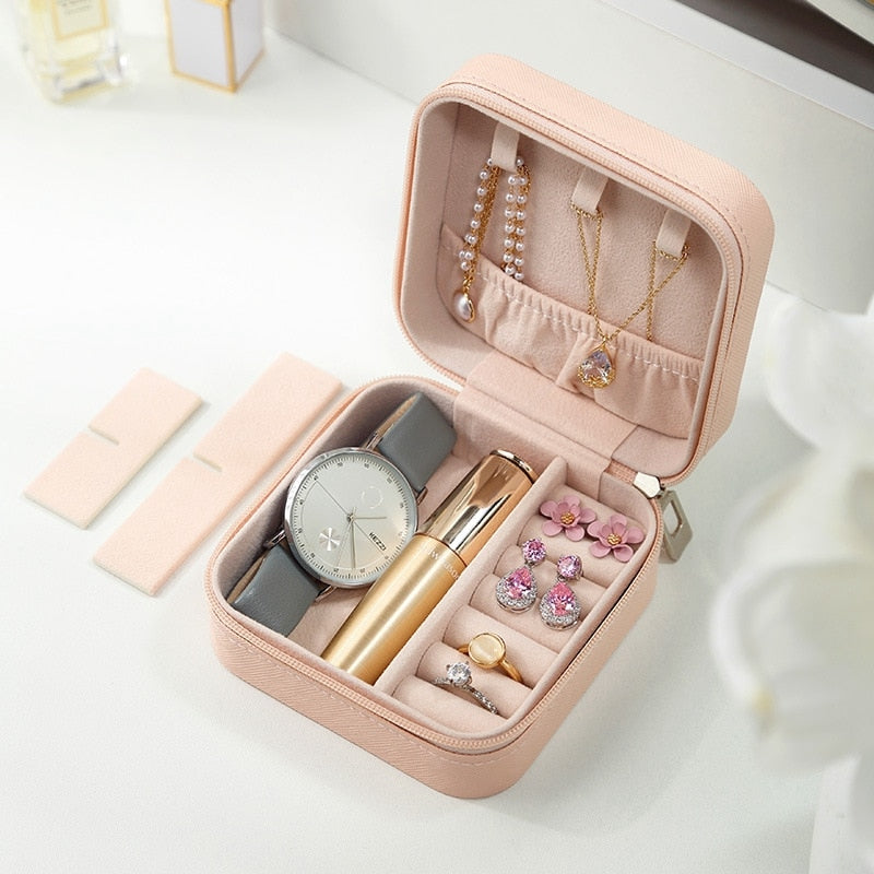 Elegant Portable Jewelry Storage Box - Keep Your Precious Jewelry Organized on the Go